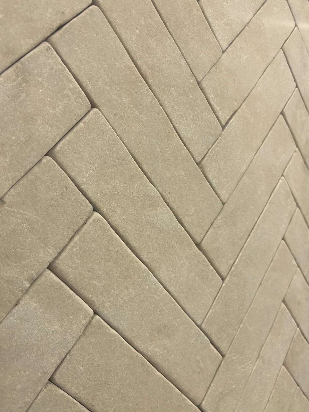 Atlas Beige Vieilli — Atlas Beige with Vieilli finish, Moroccan natural stone texture