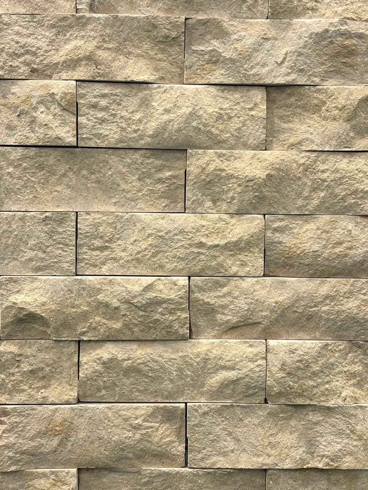 Solara Eclaté — Solara with Eclaté finish, Moroccan natural stone texture